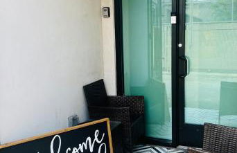 Deep Ellum Theatre Suite - The Black Collection - Photo 5