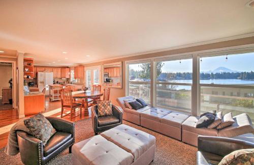 Stunning Kent Lake House with Private Dock! - Foto 1