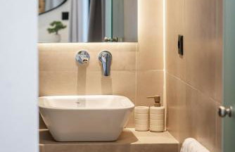 Marea Luxury Suites - Photo 44