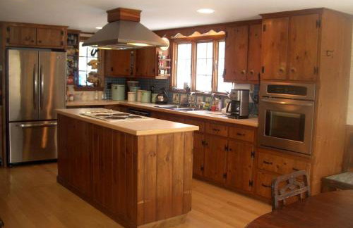 Charming Cabin Rental Located Upon 180 Sprawling Acres in Underhill, Vermont - Foto 13