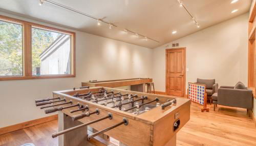 Ski House 245 - Meredith Lodging - Photo 4