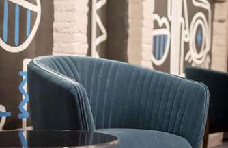 room five - parking, balnéothérapie, place nationale, un havre de paix - Foto 24