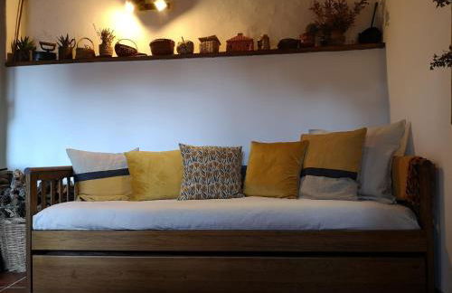 Toca do Esquilo - Montesinho - Foto 12