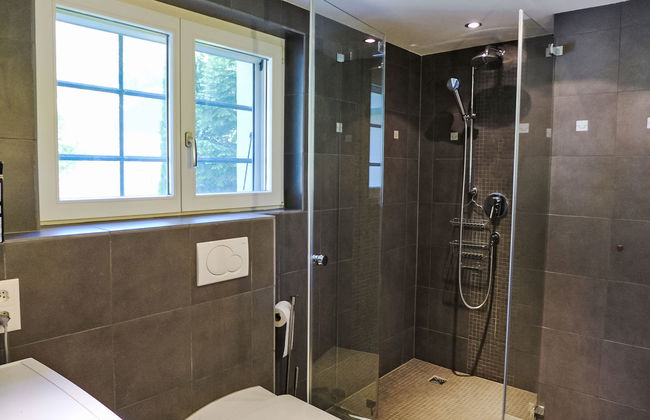 4 bedroom House in Brienz with garden and terrace - Photo 27