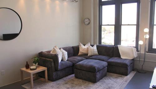 NEW! Lavish Studio Loft in Central Downtown SLC - Foto 2