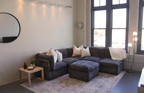 NEW! Lavish Studio Loft in Central Downtown SLC - Foto 2