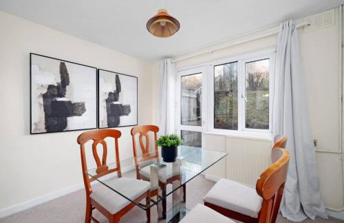 Newly Renovated 3br House Perfect For Families or Contractors - Foto 10