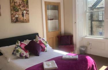 Central 3 bedrooms apartment for upto 6 - Foto 1