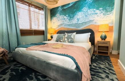 Fountain condo 2 story Pool BBQ Balcony - Photo 7