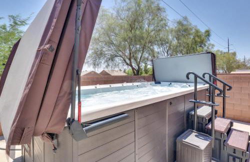 North Las Vegas Home with Hot Tub - 14 Mi to Strip! - Foto 34