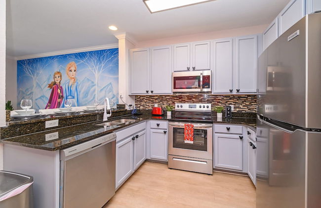 Upstay - Disney Themed Apartment w Luxury Patio - Photo 16