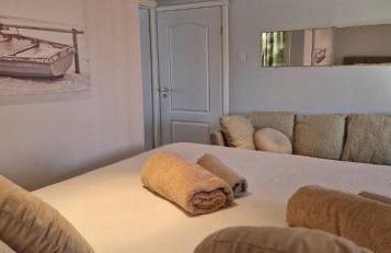 Gabriella House - Photo 10