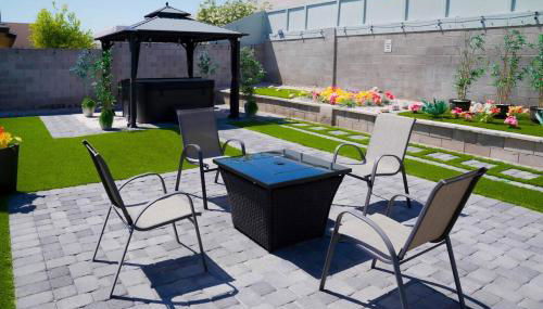 Enchanting Garden with Luxe Jacuzzi Spacious Yard - Foto 2