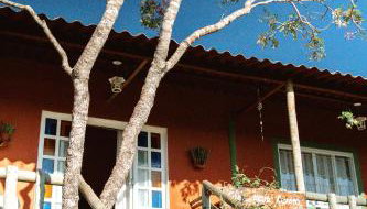 Casa confortável, pertinho da cidade e conectada a natureza - Foto 4