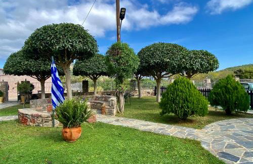 A wooden house in Kardamyla - Foto 5