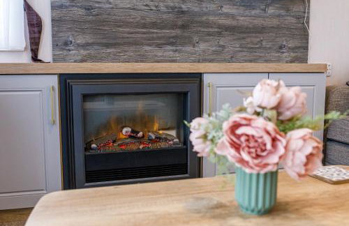 2Bed Whitley Bay Home - Free Parking, Close to beach & St Mary's Lighthouse - Photo 13