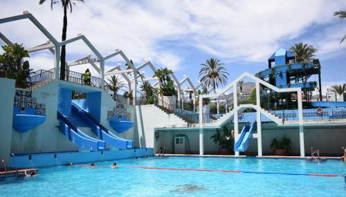 Apartamentos Benal Beach Group - Foto 2, Garden, Lobby or reception, Game Room