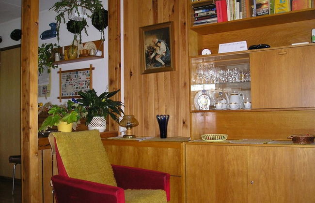 Marie Pavla With 7 Bedrooms and 4 Bathrooms - Photo 22