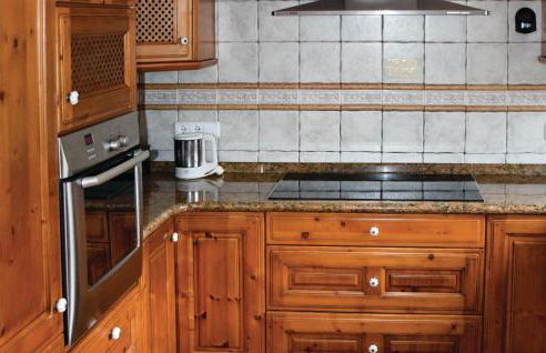 3 Bedroom Beautiful Home In Oliva - Photo 15