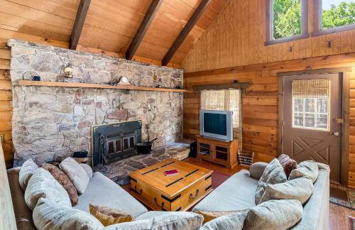 Log Cabin w Loft, Hot Tub, Deck, Fire Pit, & WiFi - Photo 7