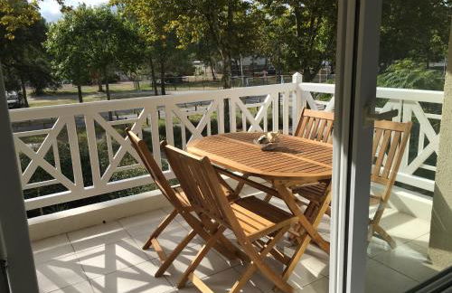 Appartement T2 ocean location avec terrasse et parking privé 200mde la plage - Foto 3