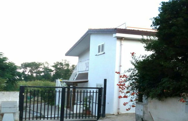 Foximanna on the North Floor in a Villa Surrounded by Greenery Facing the sea - Photo 64