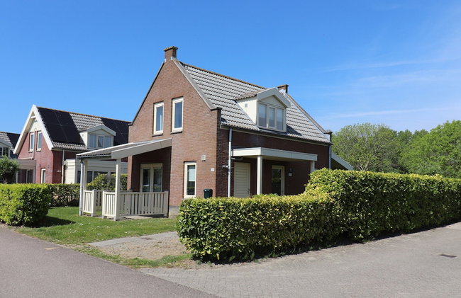 Bungalow by Water Near Rotterdam - Foto 1