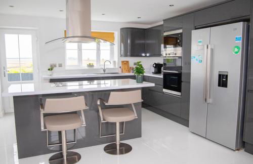 4x Bed Luxurious Home With a View - Foto 52