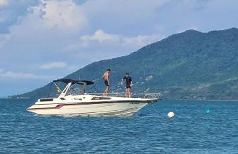 Passeio de Lancha 25 pés para 6 pessoas em Ilhabela - Foto 5