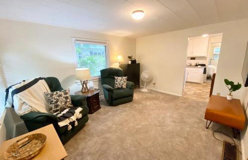 Convenient 2 Bedroom Home in TC - Foto 2