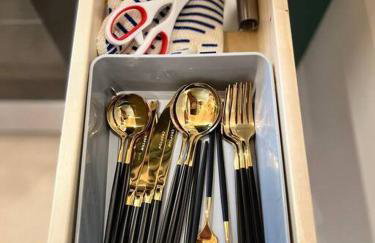 SweetSuiteCullman-couples retreat tiny home dwntwn - Foto 9