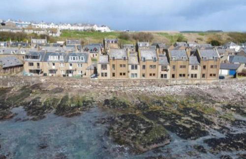 Haven-by-the-sea in Gourdon - Photo 6