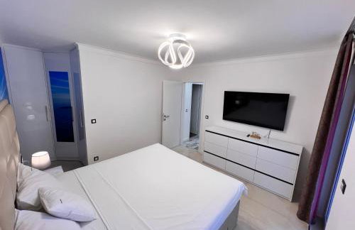 Luxury Beachfront Villa Carlisa - Photo 37