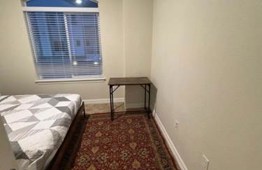 Cozy 2BHK Getaway in Cedar Park - Photo 17