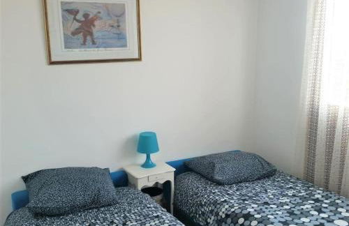 SUNNY DAYS - App 60 m2 avec balcon, 4 pers, 3e étage, au calme et ensoleillé - Foto 9