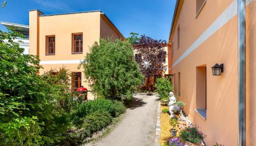 Idyllisches Haus mitten in Berlin - Foto 4, Garden