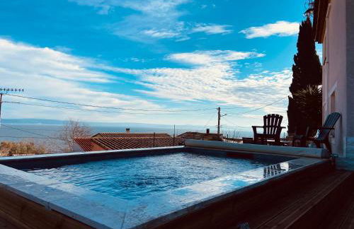 Petite maison avec accès piscine et jacuzzi chauffée - Foto 2