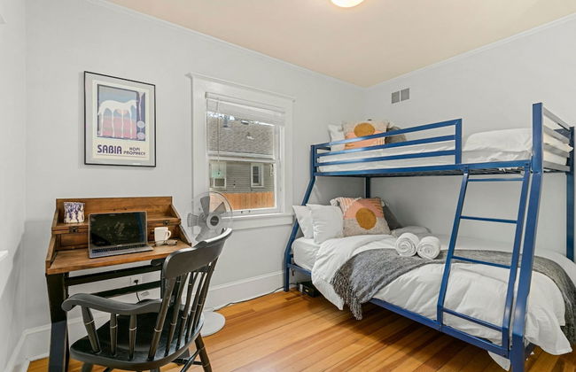 Downtown Abode W/ Hot Tub – Walk to Csu & Old Town - Foto 2