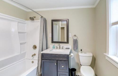 Charming Damascus Retreat with Deck and Creek Views! - Foto 16