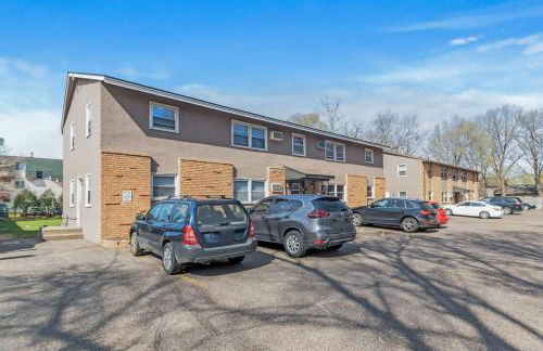 Tranquil 2BR Apt Mpls - 8073 Apt 1 - Foto 7