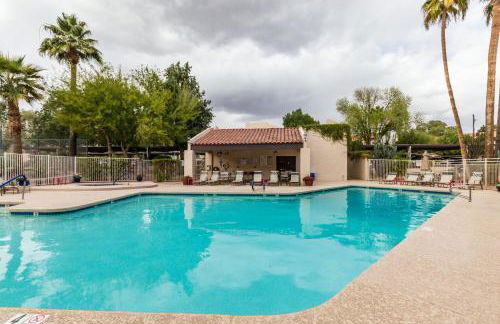 Lakeside Lake Biltmore Village Condo - Photo 4