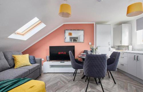 Sleek Gem of London -2 Bedroom Apartment with Parking - Foto 4