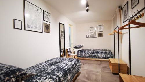 The black dog house - Foto 5