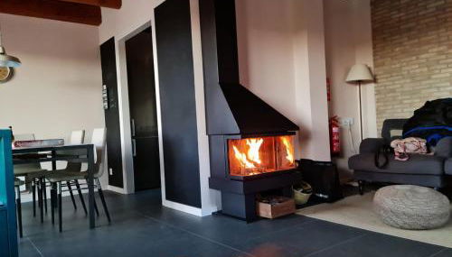 Casa rural Masia Les Apieres. - Foto 2