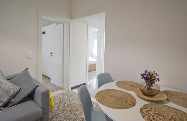 Athina in Chalandri With 2 Bedrooms and 1 Bathrooms - Foto 21