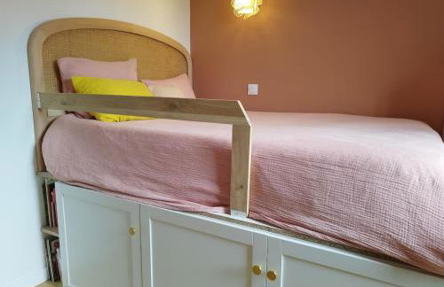 Cadre Verdoyant et Plage à Pied - Foto 16