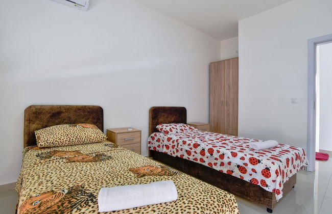 Villa w Garden Balcony 8 min to Ulcinj Long Beach - Foto 7