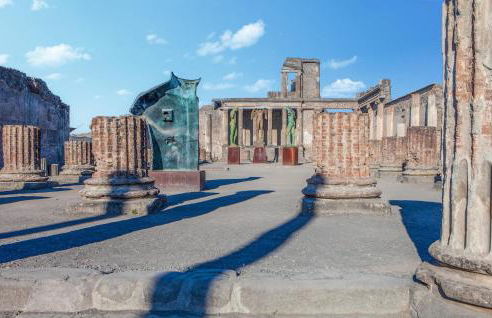 Beautiful Apartment In Napoli With Wifi - Foto 16