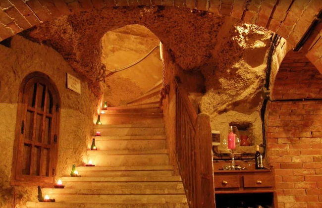 Tour teatralizado por las bodegas subterráneas - Photo 5