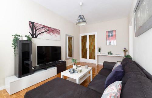 Mercat Sant Antoni 4 - Photo 3